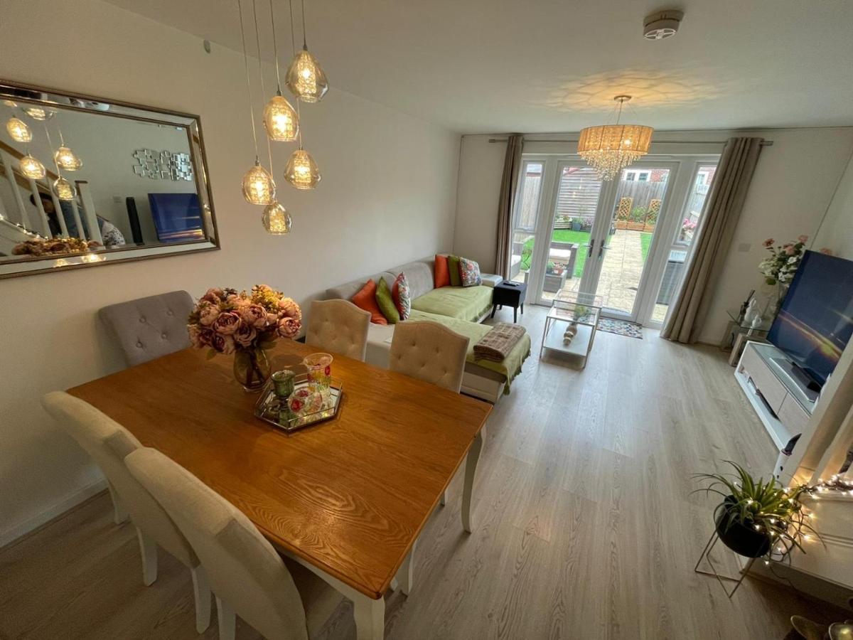Comet Place Wellingborough Zewnętrze zdjęcie